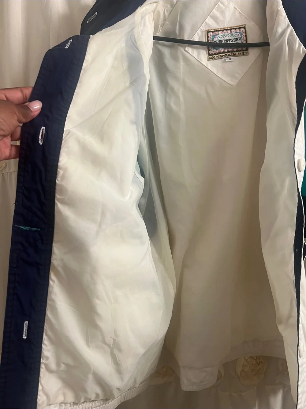 Vintage  White Teal & Navy Windbreaker Jacket